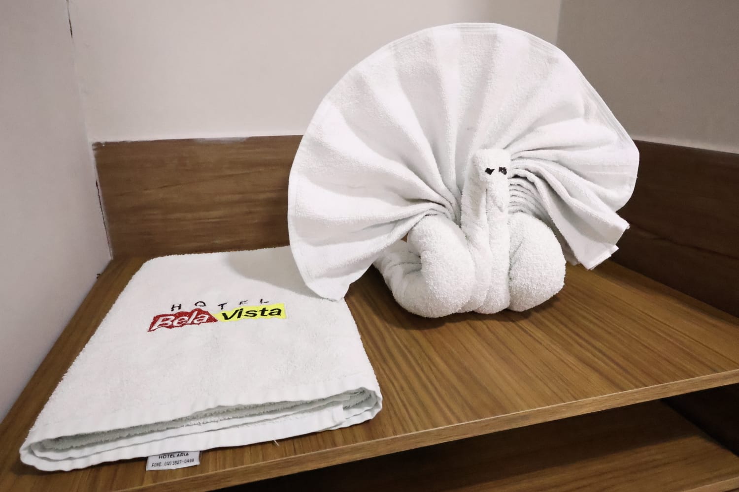 Quarto Casal no Hotel Bela Vista em Lavras da Mangabeira-CE