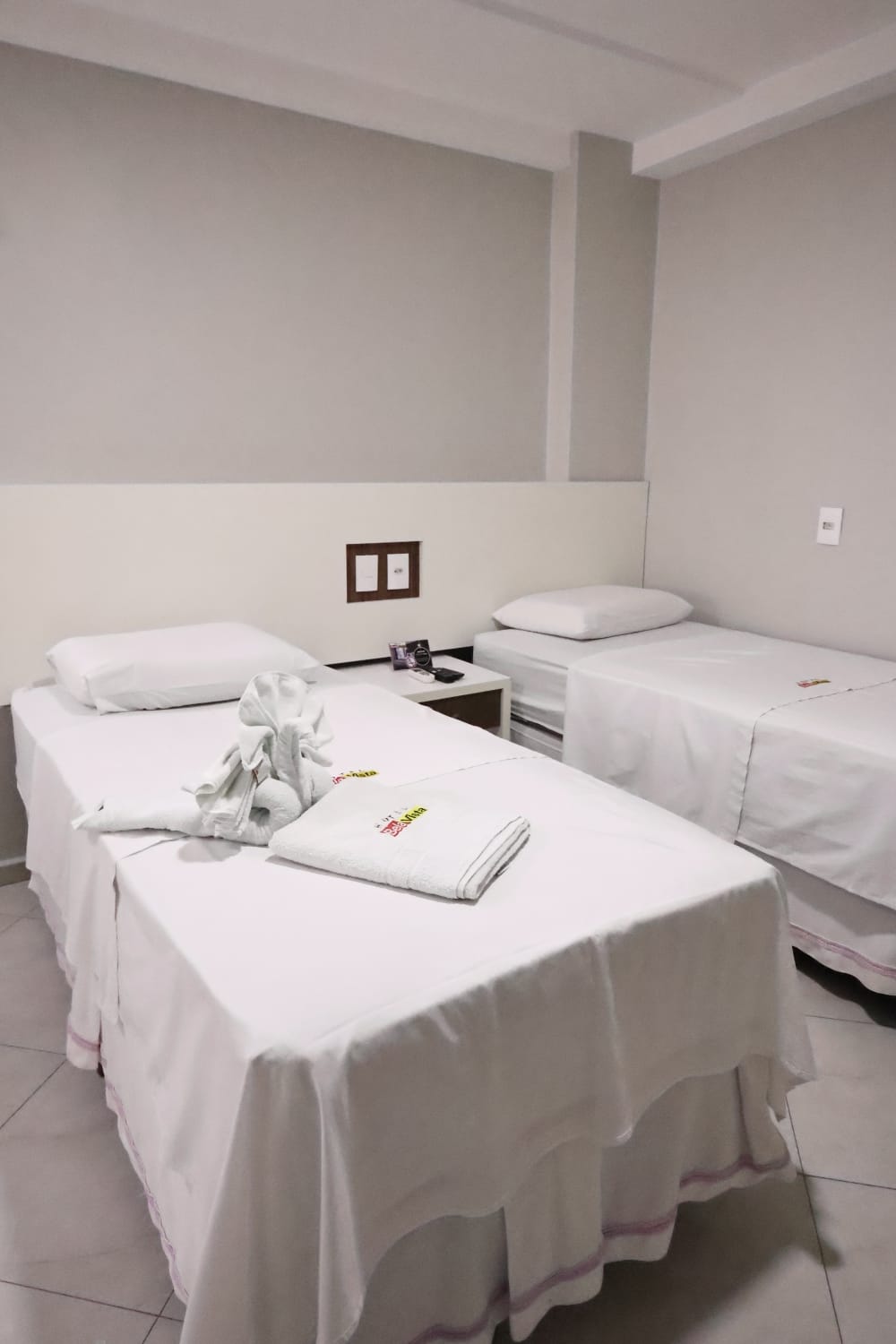 Quarto Duplo no Hotel Bela Vista em Lavras da Mangabeira-CE